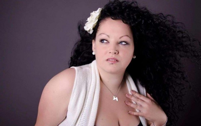 5 raisons pourquoi les hommes aiment-ils les femmes plus larges !